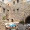 Menexes Suites Monemvasia