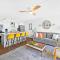Stylish Waikiki Gem with Ocean View and Free Parking! - هونولولو