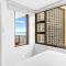 Stylish Waikiki Gem with Ocean View and Free Parking! - هونولولو