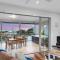 Penthouse - Scarborough beach break holidays