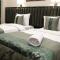 Essam Deluxe Hotel