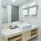 Chuncheon Eston Hotel