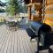 Lakefront Luxury Log Home with Spa & Aurora Views - North Pole