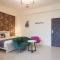 Avenue B&B