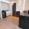 La Mer 8 - 6 Sleeper - Overlooking Margate Beach!