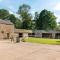 Daffodil, Penruddock Eco & dog friendly lodge with hot tub