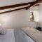 Relax in 2 bedroom app in old town w/AC and WIFI - 罗维尼