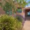Dorthia Garden Retreat & Views, 5 Bedroom, Sleeps 10, Deck, Yard, Fireplace - Santa Fe