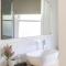 Myrtle Creek Cottage