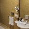 Savoy Hotel
