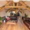 Beckets Barn