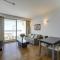 Foto: Gorgeous Suite Near the Beach 2/38