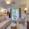 Cozy Mountain Home Cottage Walk to Marina!