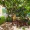 Super Flat, Garden. Bnbrickeys - Monte Carlo