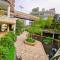 Legoland and Gleneagle- 3min Walk with Bathub-Cityview at Afiniti Residency -8pax-Cozy