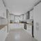 Stylish 3 bedroom townhouse for 5 guests, set in the medieval grid with off street parking