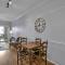 A204 Melville Condo
