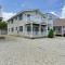 Avalon Vacation Rental with Porch and Grill!