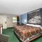 Super 8 by Wyndham Malvern