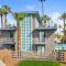 Poolside Studio w Rooftop Deck - Walk to Old Town