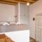 Mikes Guesthouse