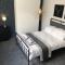 Stainsby House 4 Bedrooms Workstays UK