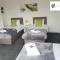 3 Bedroom 2 Bath House By Passionfruitproperties Near Coventry City Centre - Free Wi-fi, Pool Table And Garden - MAC - Coventry