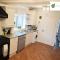 3 Bedroom 2 Bath House By Passionfruitproperties Near Coventry City Centre - Free Wi-fi, Pool Table And Garden - MAC - Coventry