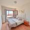 Piscina & Wifi. SUNNY apartement, swimming pool.