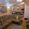 Discover comfort home from home 8-birth Caravan