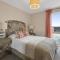 Belfast City Centre, Sleeps 6