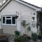 Annexe in lymington with private use of hot tub - Everton