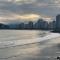 Apto frente praia Gonzaguinha