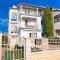 Apartments with a parking space Porec - 21300 - Poreč