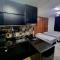 Conjunto Estúdio e Duplex Selenita by Alpha-StayService