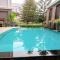 swimming view condo - Csiangmaj