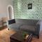 2bed 1bath close to downtown LB, LA and OC.