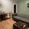 2bed 1bath close to downtown LB, LA and OC.