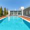 Seafront Villa Maya by Ruidoso Luxury