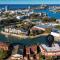 Mooloolaba Waterfront Unit - sleeps 8