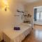 Paloma Blanca Boutique Hotel
