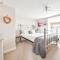 Holiday Home Blue Crab Cottage by Interhome