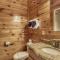 Serenity Mountain Pool Lodge, Theater Room, 1089 FREE tickets each paid day, Dollywood and More! - 赛维尔维尔