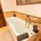 Klimt - Jacuzzi 5 Star - Luxury Design Apartment