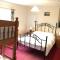 Farmhouse - Sleeps 6 & Pets Allowed