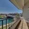 359 Edgewater Inn