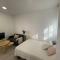 Central studio with parking space-AFRIC - Madrid