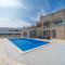 Holiday House Nova