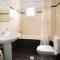 Mandis Apartments