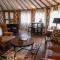 Otter Creek Luxury Yurt - Creekside Glamping with Private Hot Tub - Topton